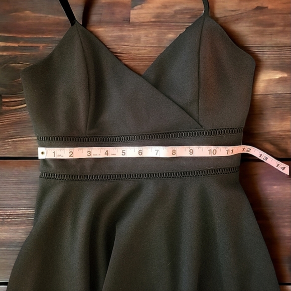 Jun&Ivy MD Little Black Fit & Flare Dress - Picture 3 of 10